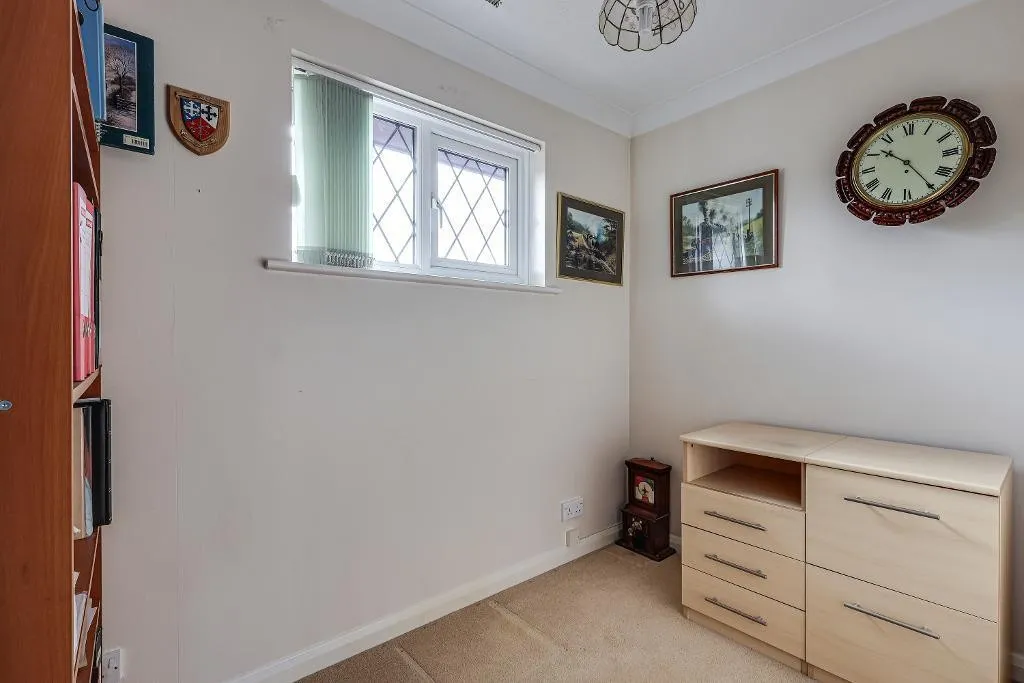 The Meadows, Warlingham, photo 15