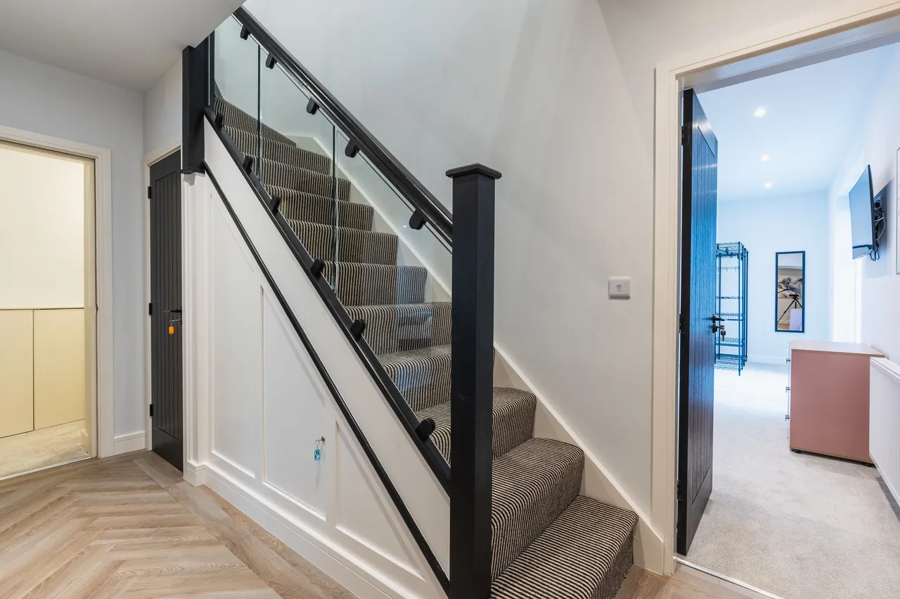 Main Road, Marsh Lane, S21, photo 69