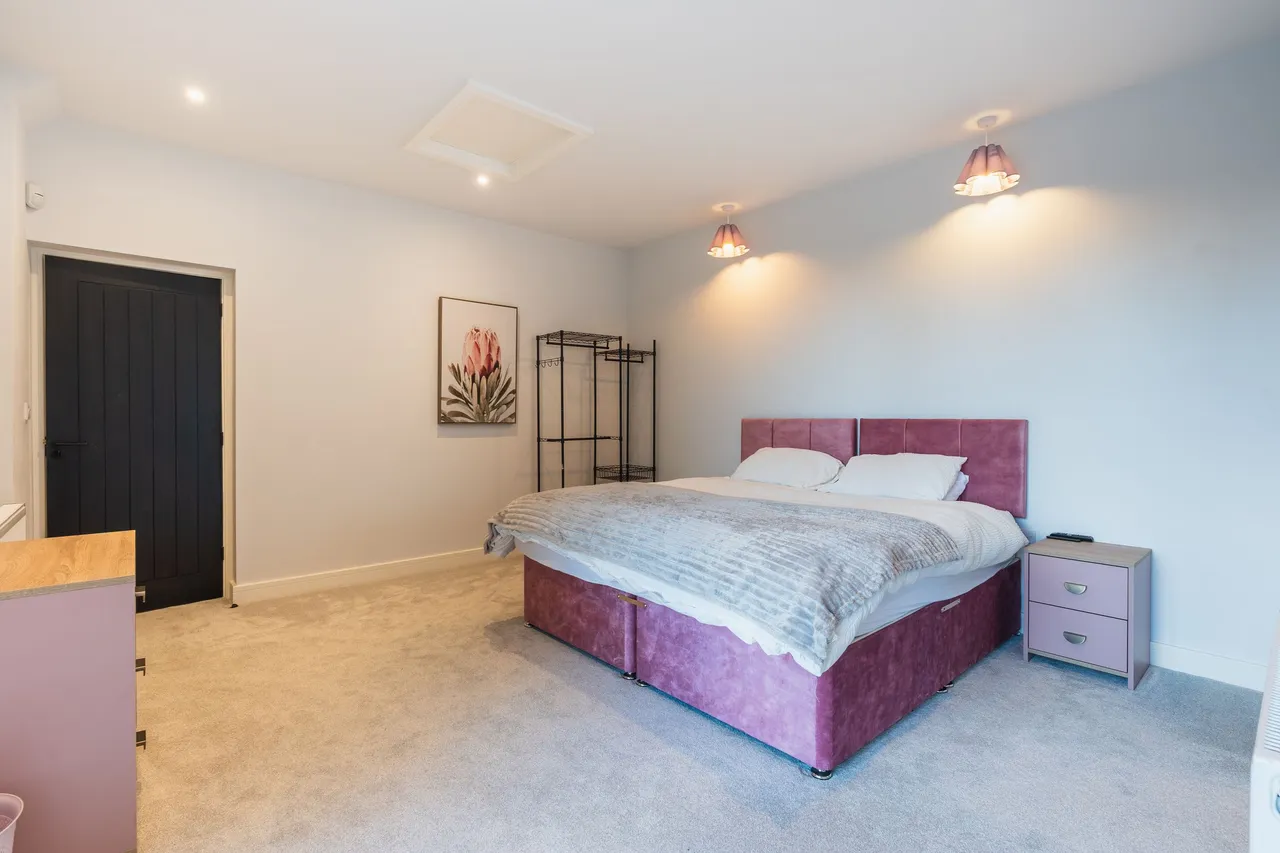 Main Road, Marsh Lane, S21, photo 72