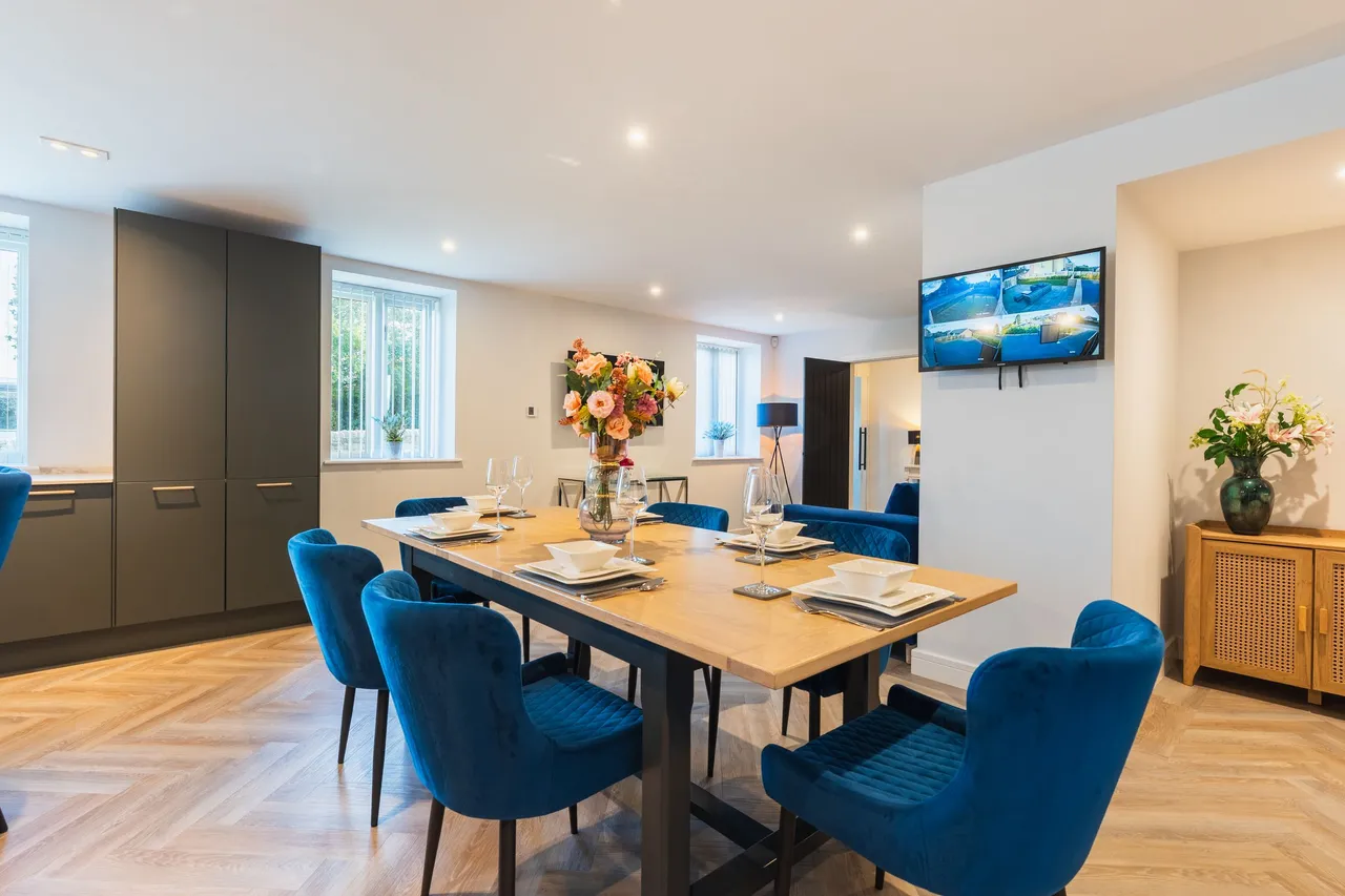 Main Road, Marsh Lane, S21, photo 8
