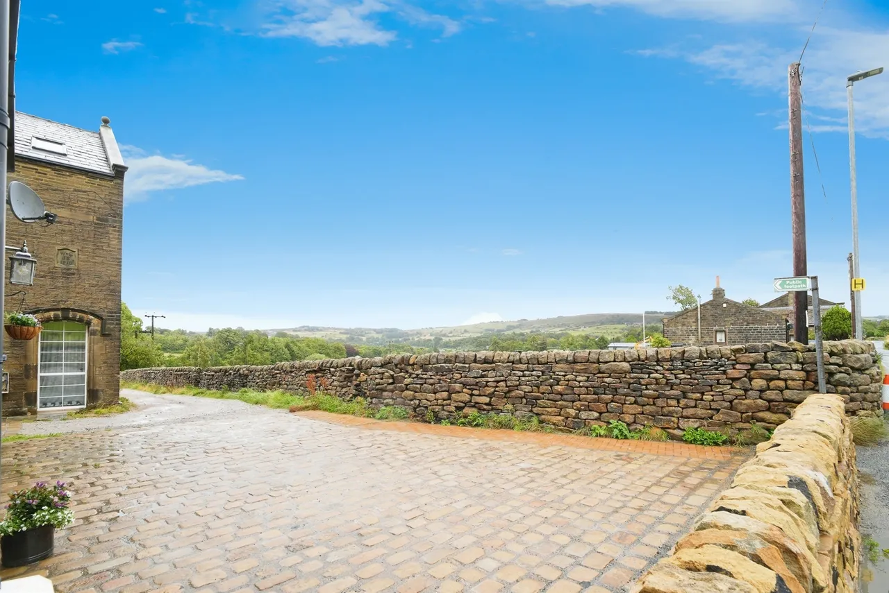 West Shaw, Oxenhope, BD22, photo 15