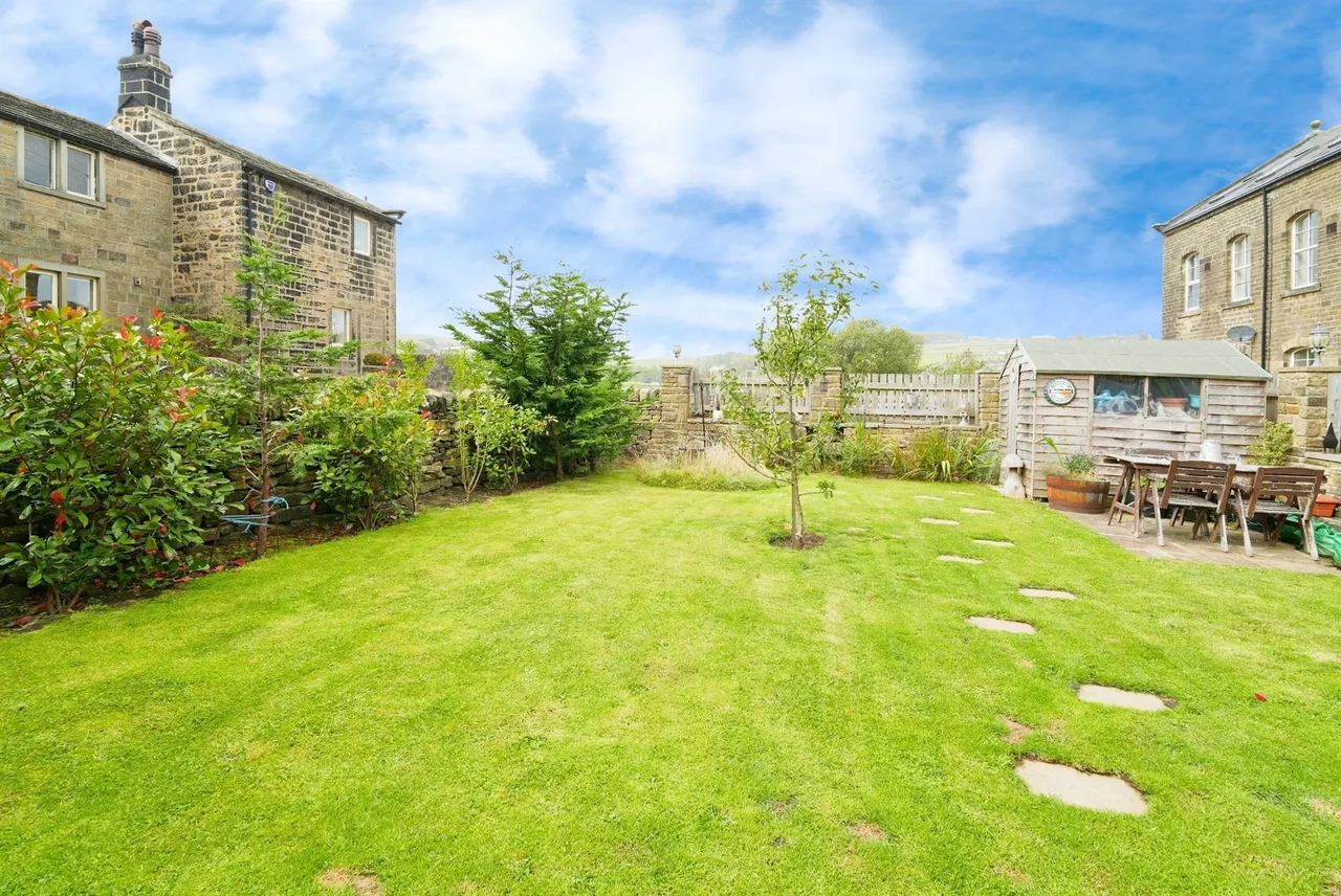 West Shaw, Oxenhope, BD22, photo 3