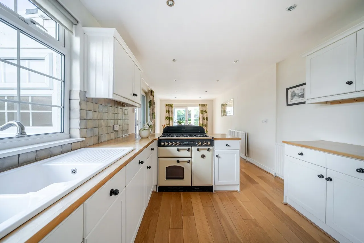 Fox Lane, Keston, Kent, BR2, photo 6