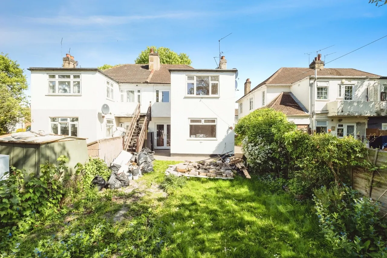 Matlock Gardens, Hornchurch, RM12, photo 3
