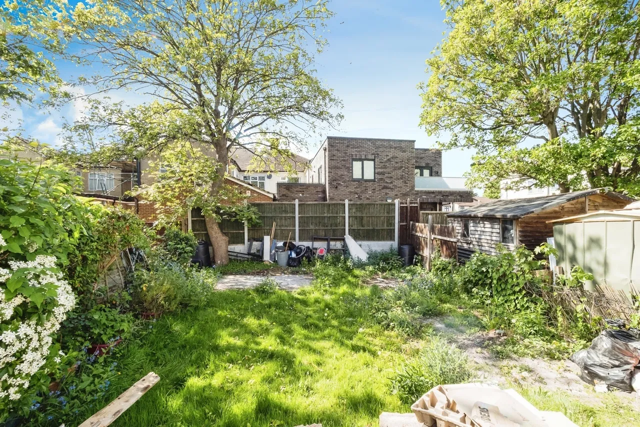 Matlock Gardens, Hornchurch, RM12, photo 15