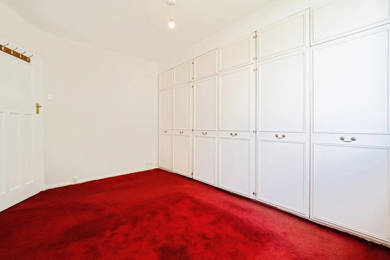 Matlock Gardens, Hornchurch, RM12, photo 17