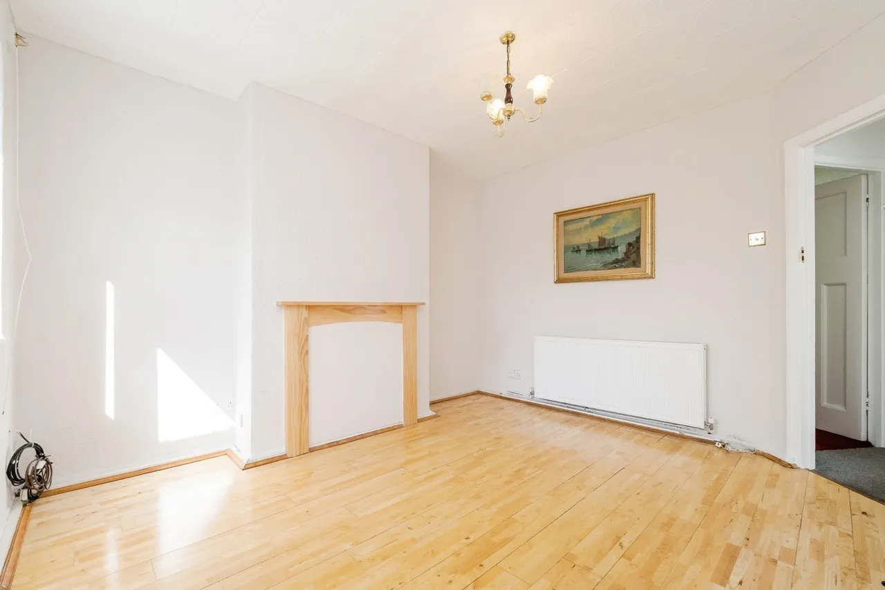 Matlock Gardens, Hornchurch, RM12, photo 14