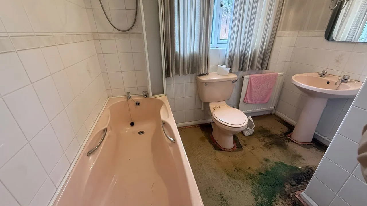 Clifton Avenue, Stanley, Wakefield, West Yorkshire, WF3, photo 11