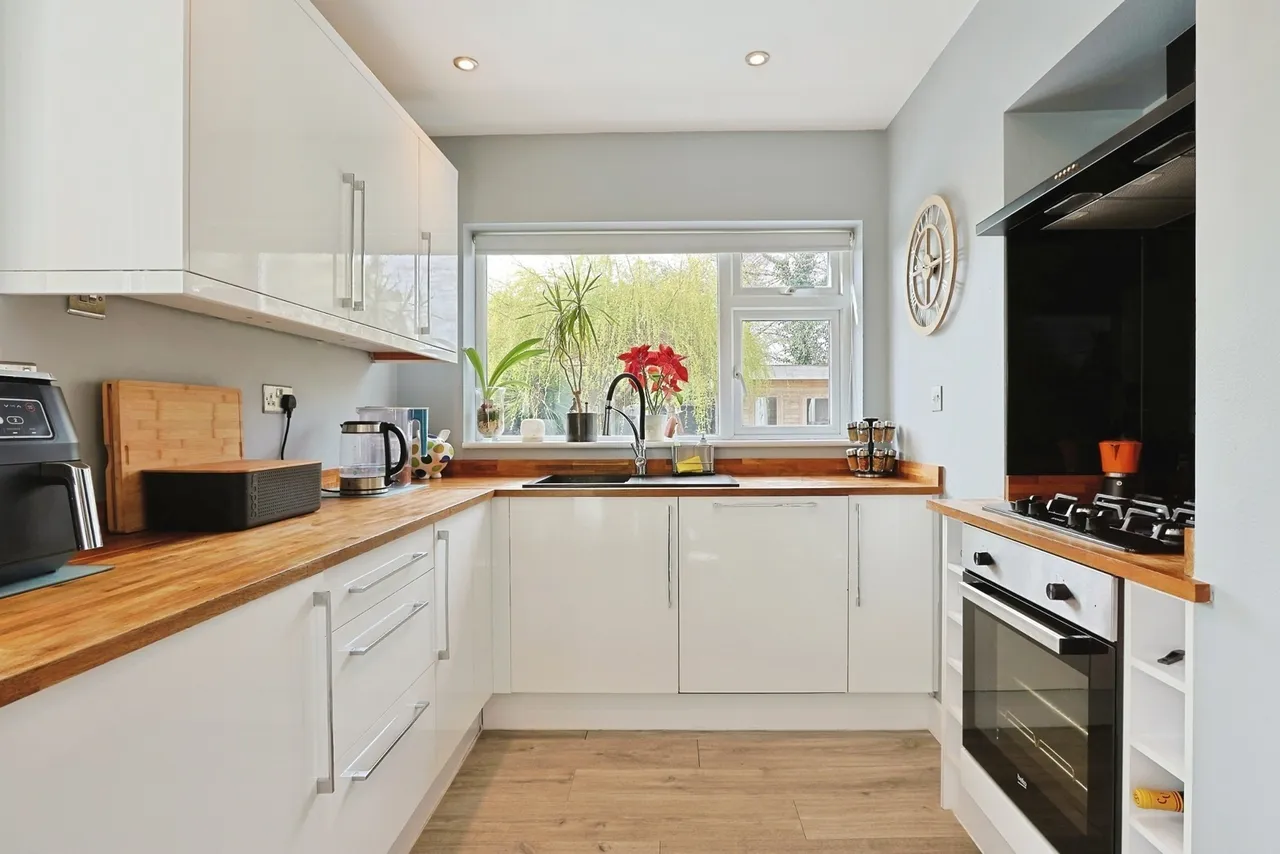 Lulworth Avenue, Poole, BH15, photo 9