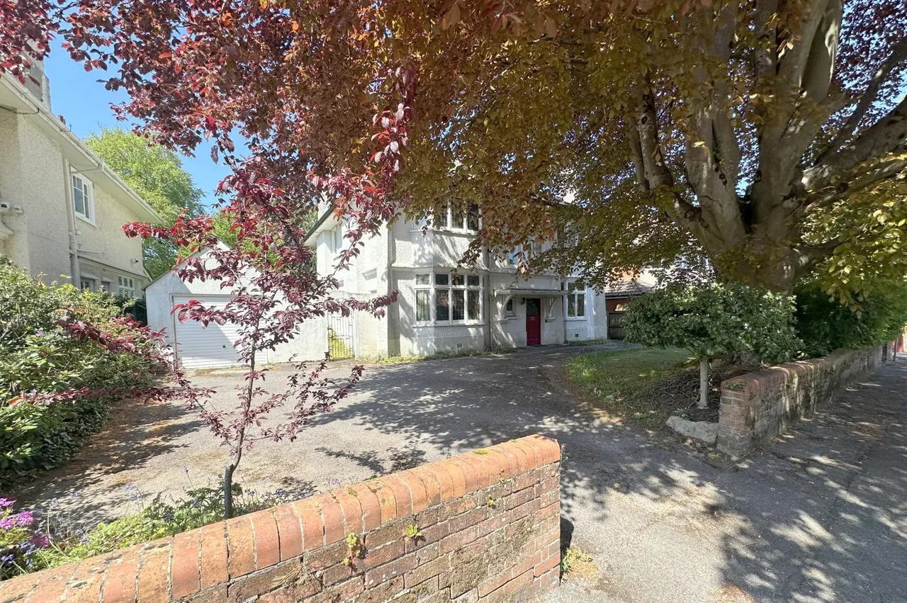 Roslin Road, BH3, photo 26