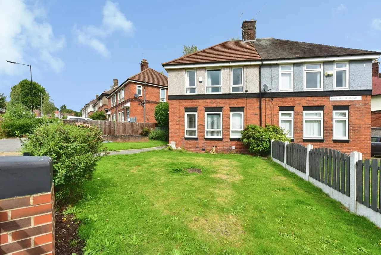 3 bed house for sale — Hallowmoor Road, SHEFFIELD, South Yorkshire, S6