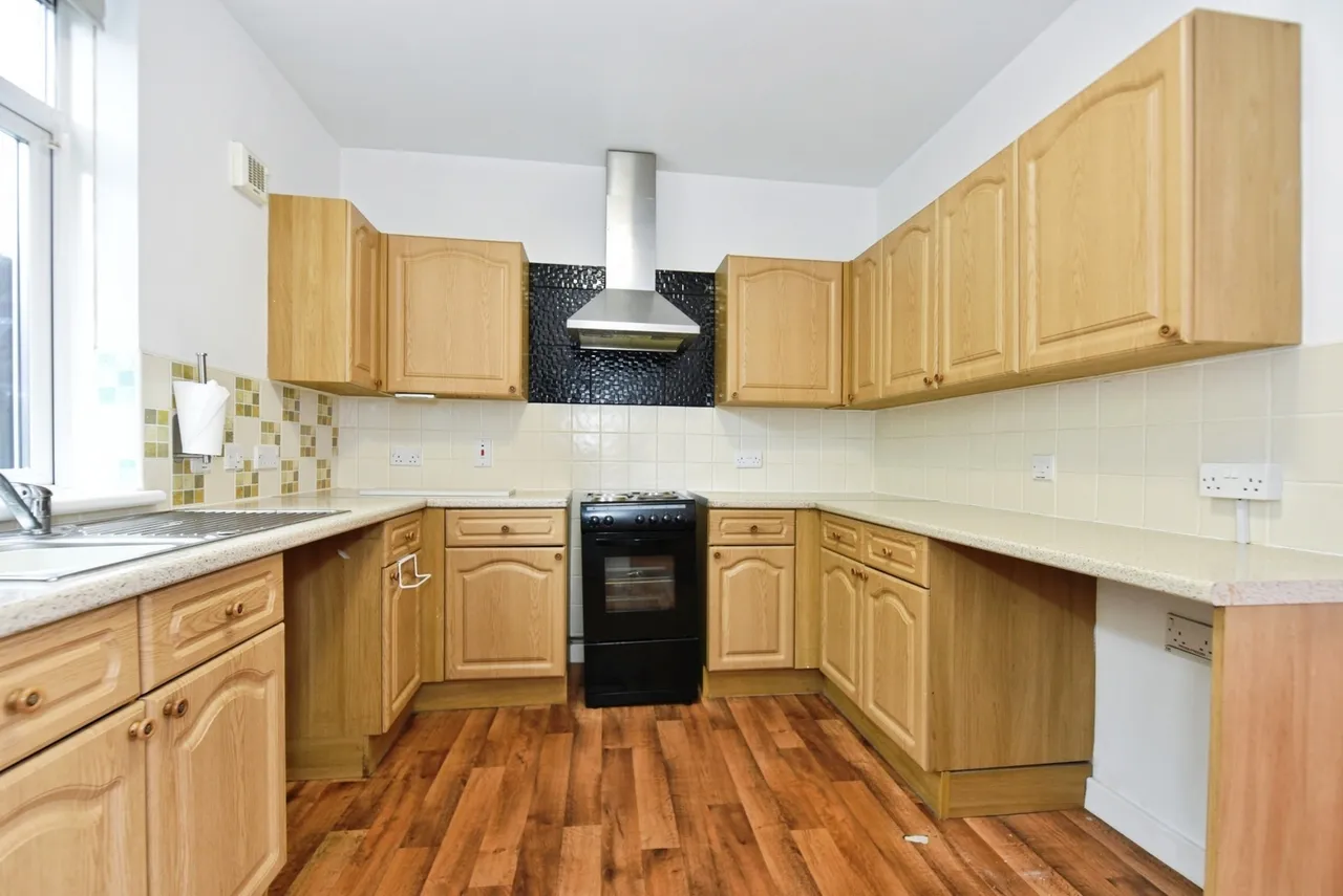 Hallowmoor Road, SHEFFIELD, South Yorkshire, S6, photo 2
