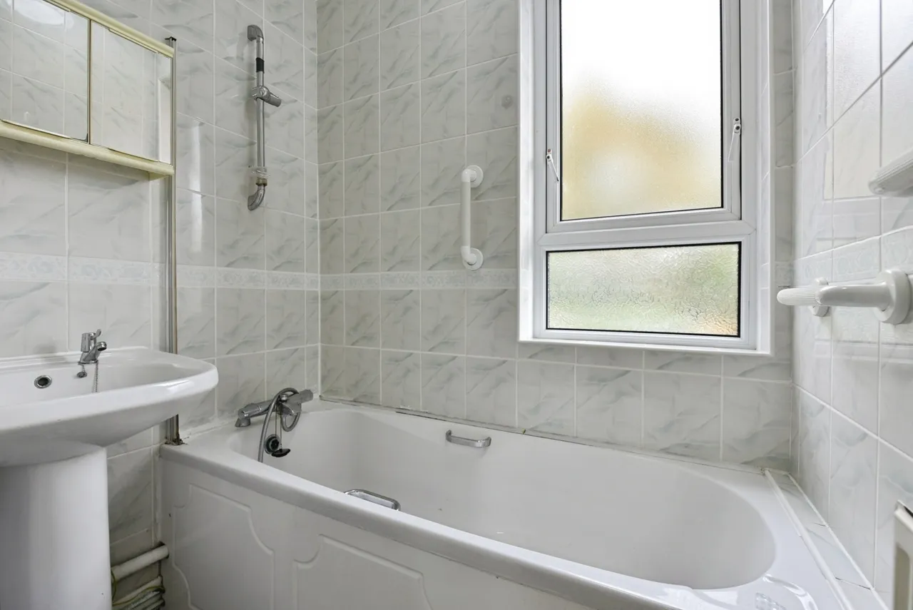 Hallowmoor Road, SHEFFIELD, South Yorkshire, S6, photo 11