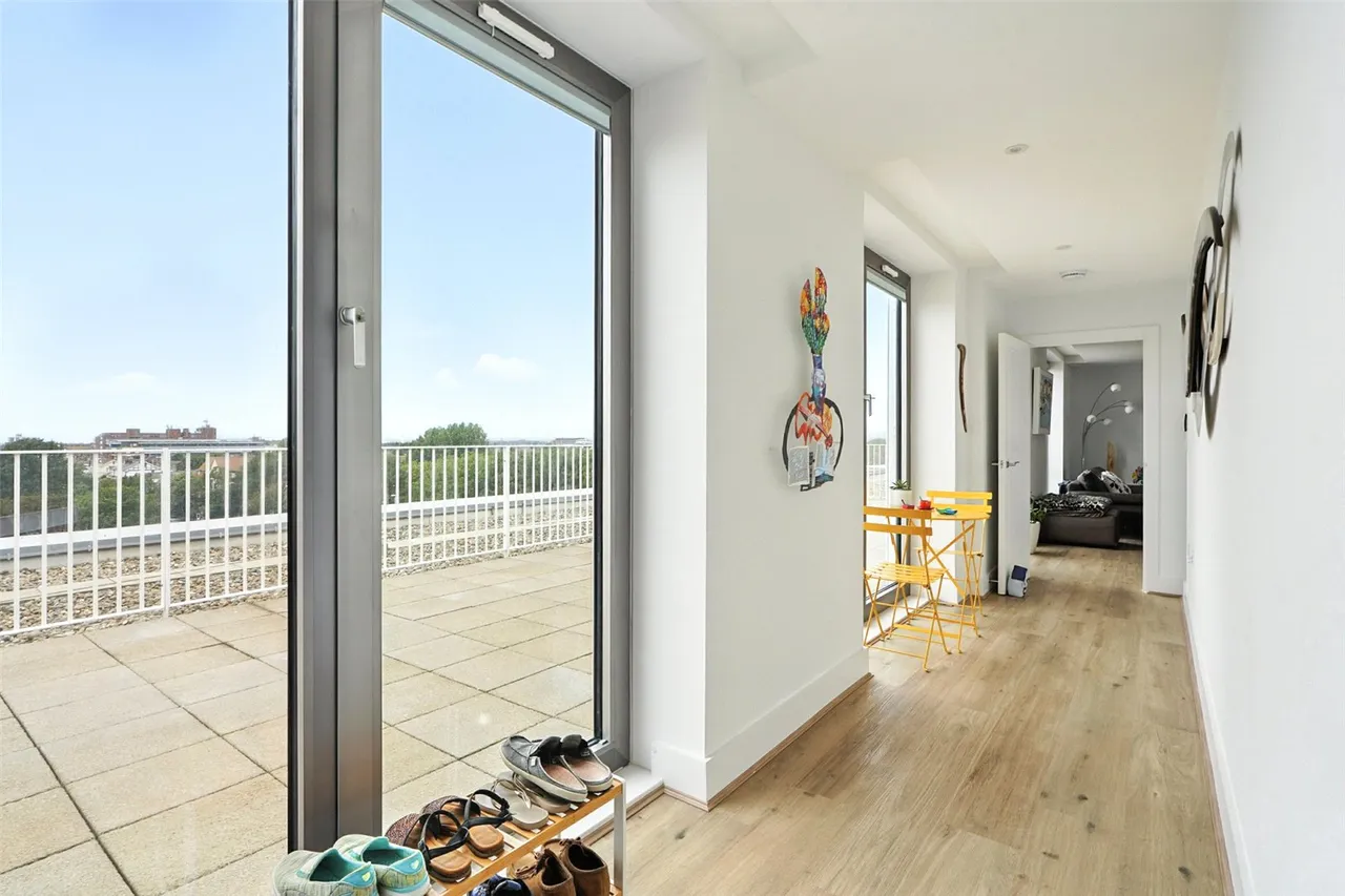 Brighton Road, Worthing, BN11, photo 9