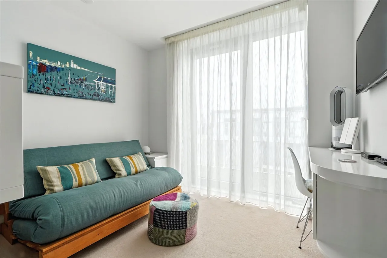 Brighton Road, Worthing, BN11, photo 5