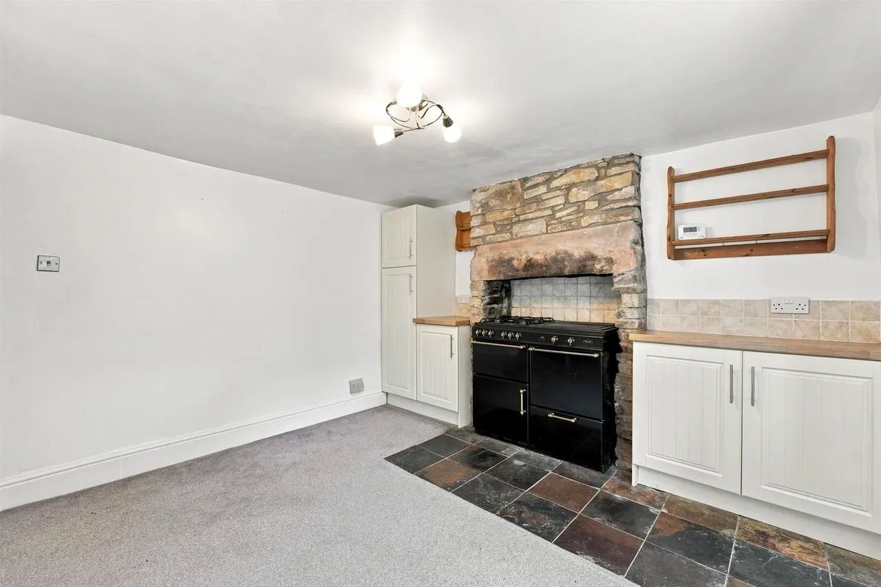 Shrigley Road, Bollington, photo 4