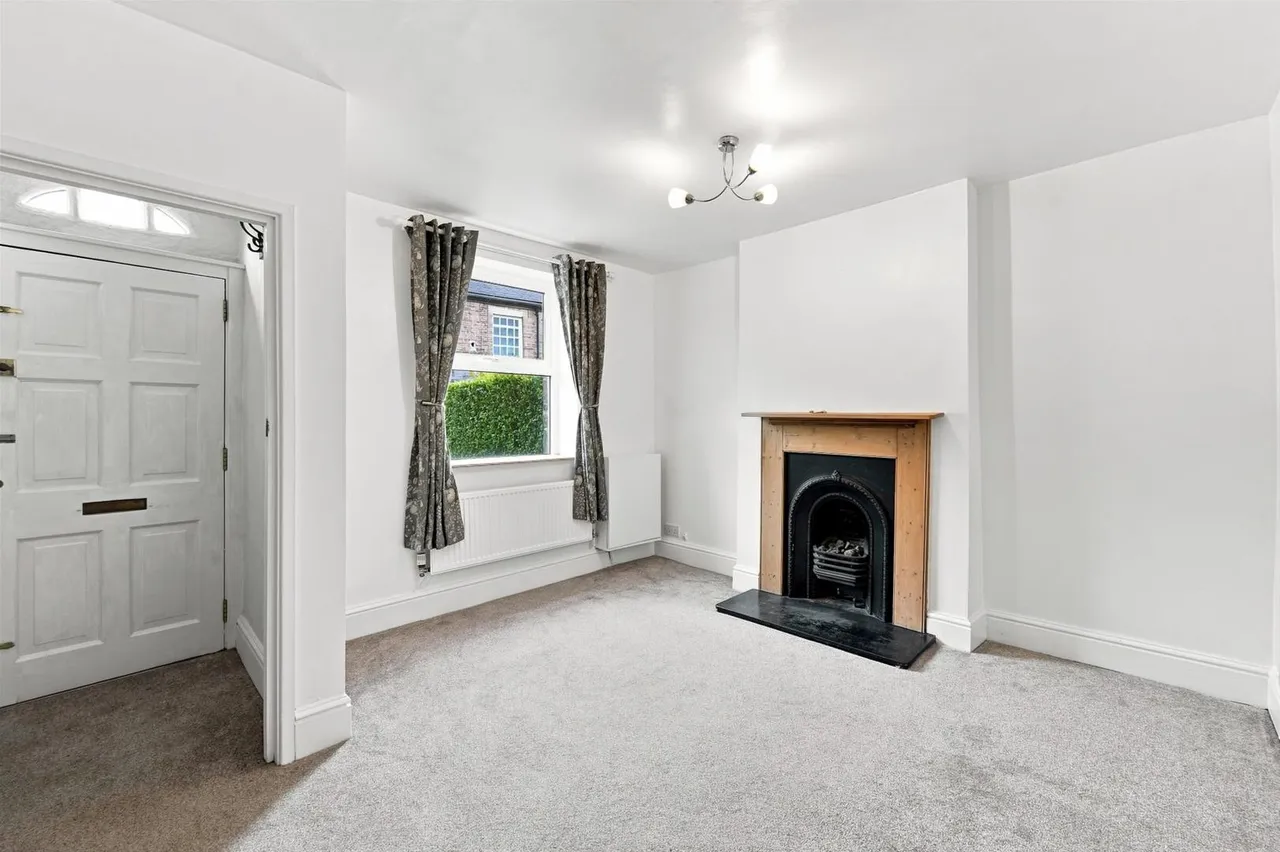 Shrigley Road, Bollington, photo 2