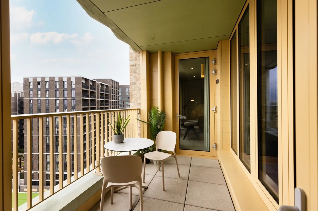 Embassy Boulevard, Nine Elms, SW11, photo 4
