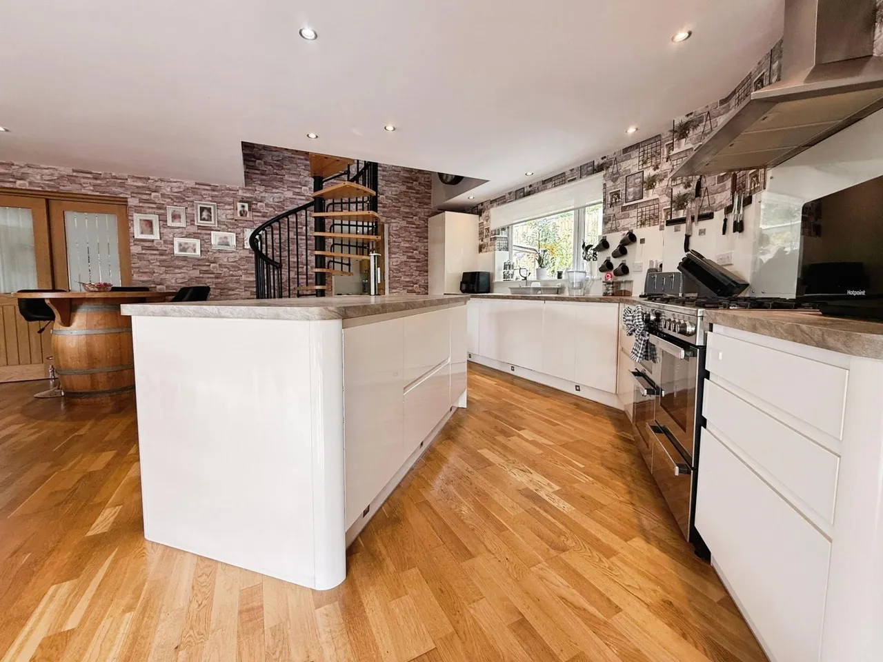 Cockshutt Road, Oakengates, TF2, photo 11