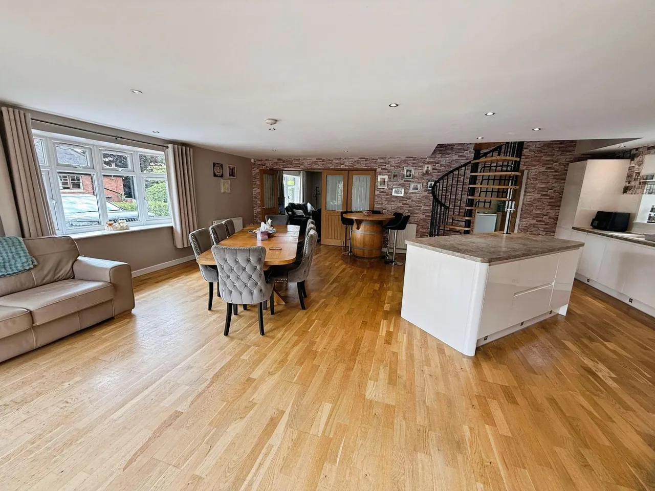 Cockshutt Road, Oakengates, TF2, photo 8