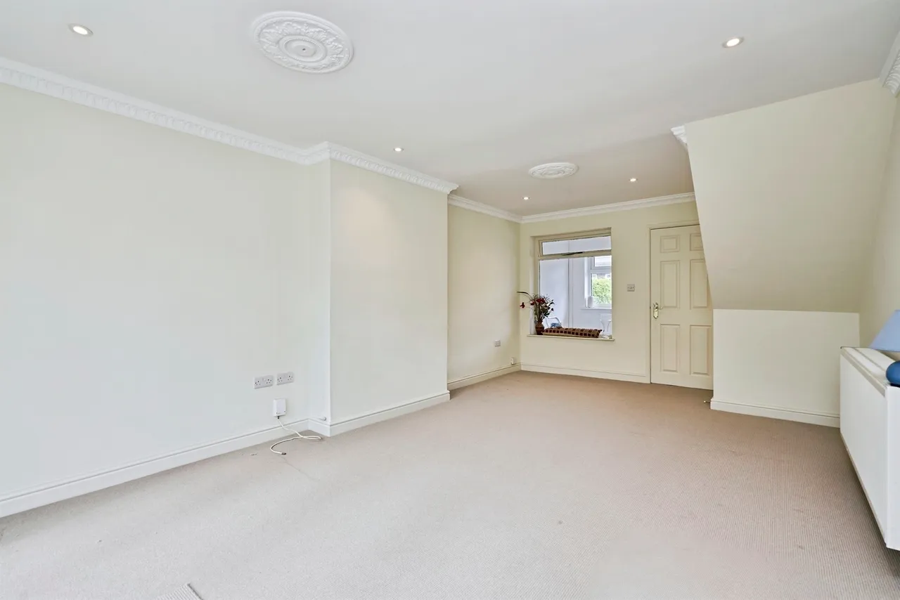 Barmouth Close, Willenhall, WV12, photo 4