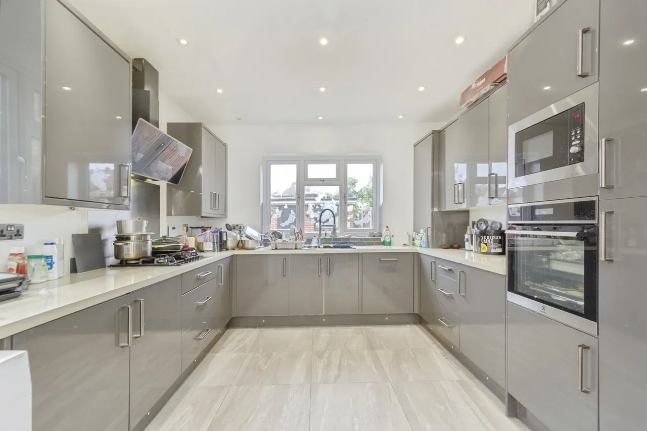 4 bed house for sale, Walcote Road, Leicester, LE4