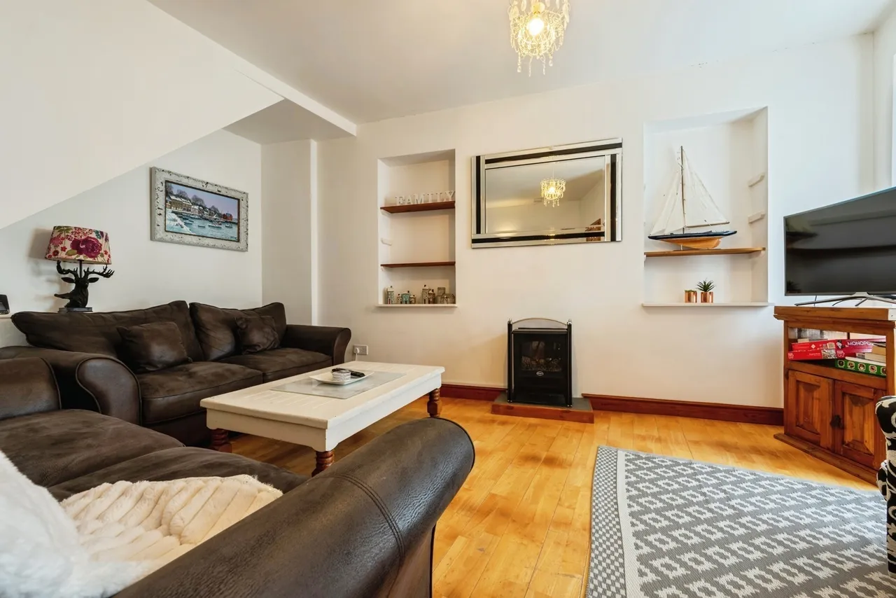 Cross Street, Padstow, PL28, photo 5