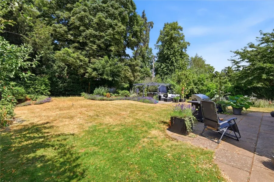 with 7 bedrooms in Newport, Nr Saffron Walden, CB11, photo 21