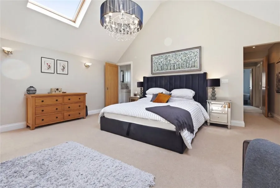 with 7 bedrooms in Newport, Nr Saffron Walden, CB11, photo 12