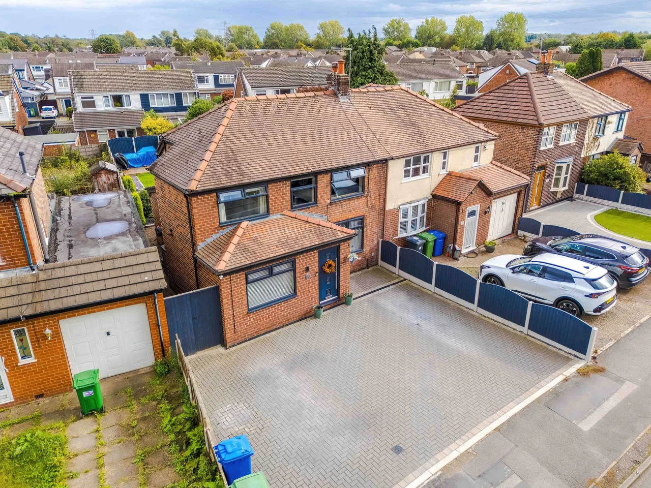 3 bed house for sale, Dam Lane, Woolston, WA1