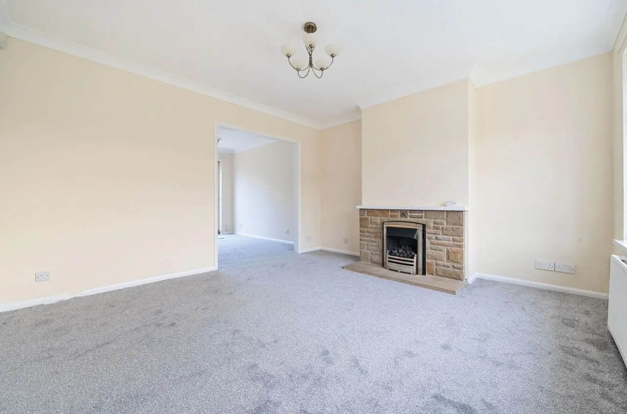 Wayside Walk, Harrogate, HG2, photo 4