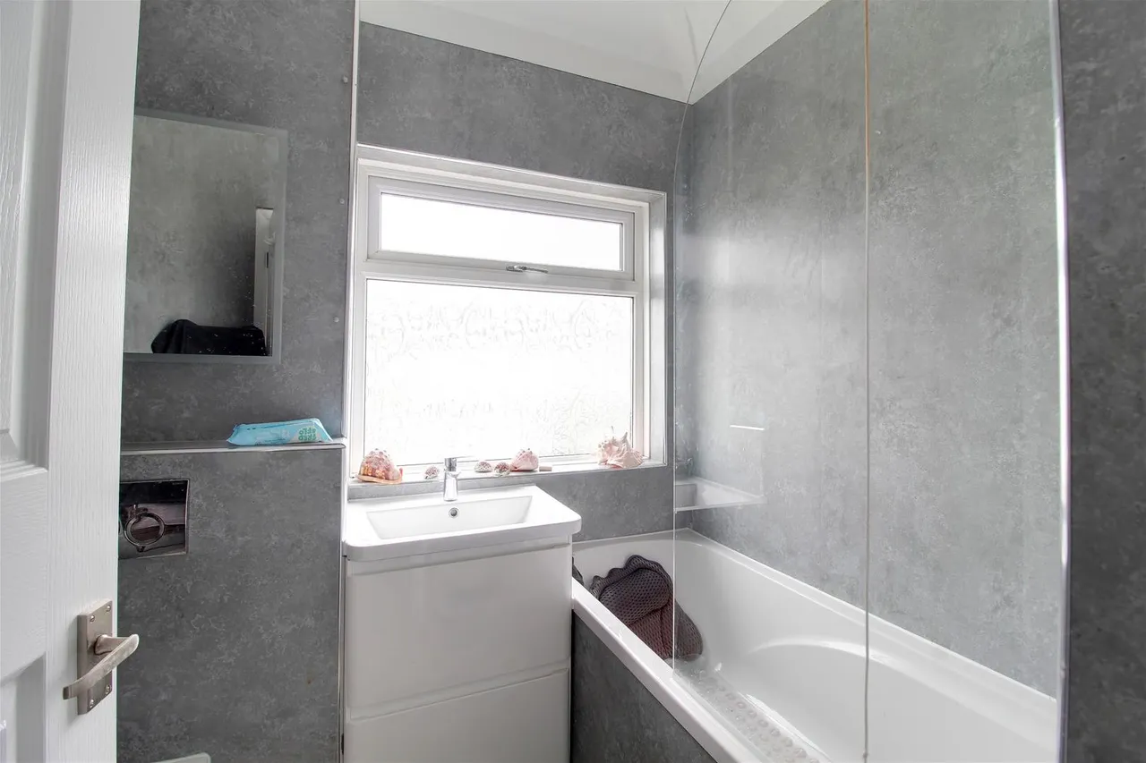 Cranborne Road, Potters Bar EN6 3AJ, photo 8