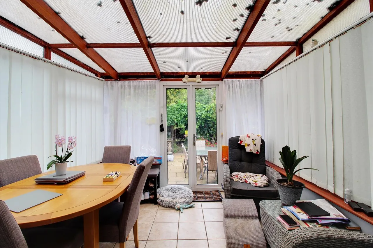 Cranborne Road, Potters Bar EN6 3AJ, photo 4