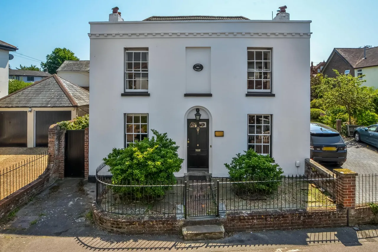 4 bed house for sale, Alverstoke, Hampshire