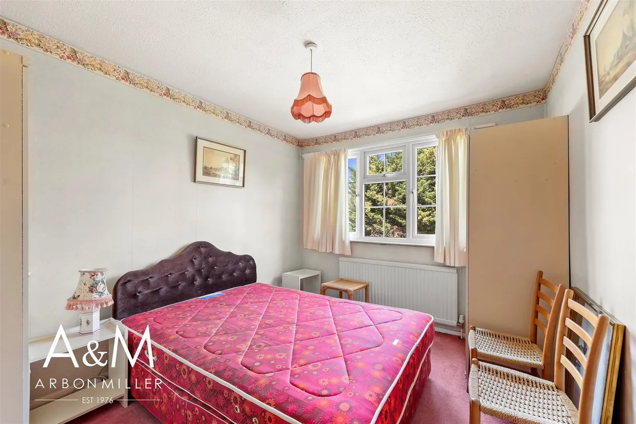Benrek Close, Hainault, Essex, Ilford, IG62QL, photo 22