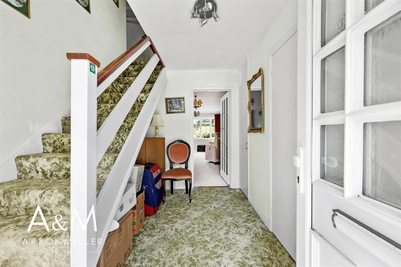 Benrek Close, Hainault, Essex, Ilford, IG62QL, photo 25