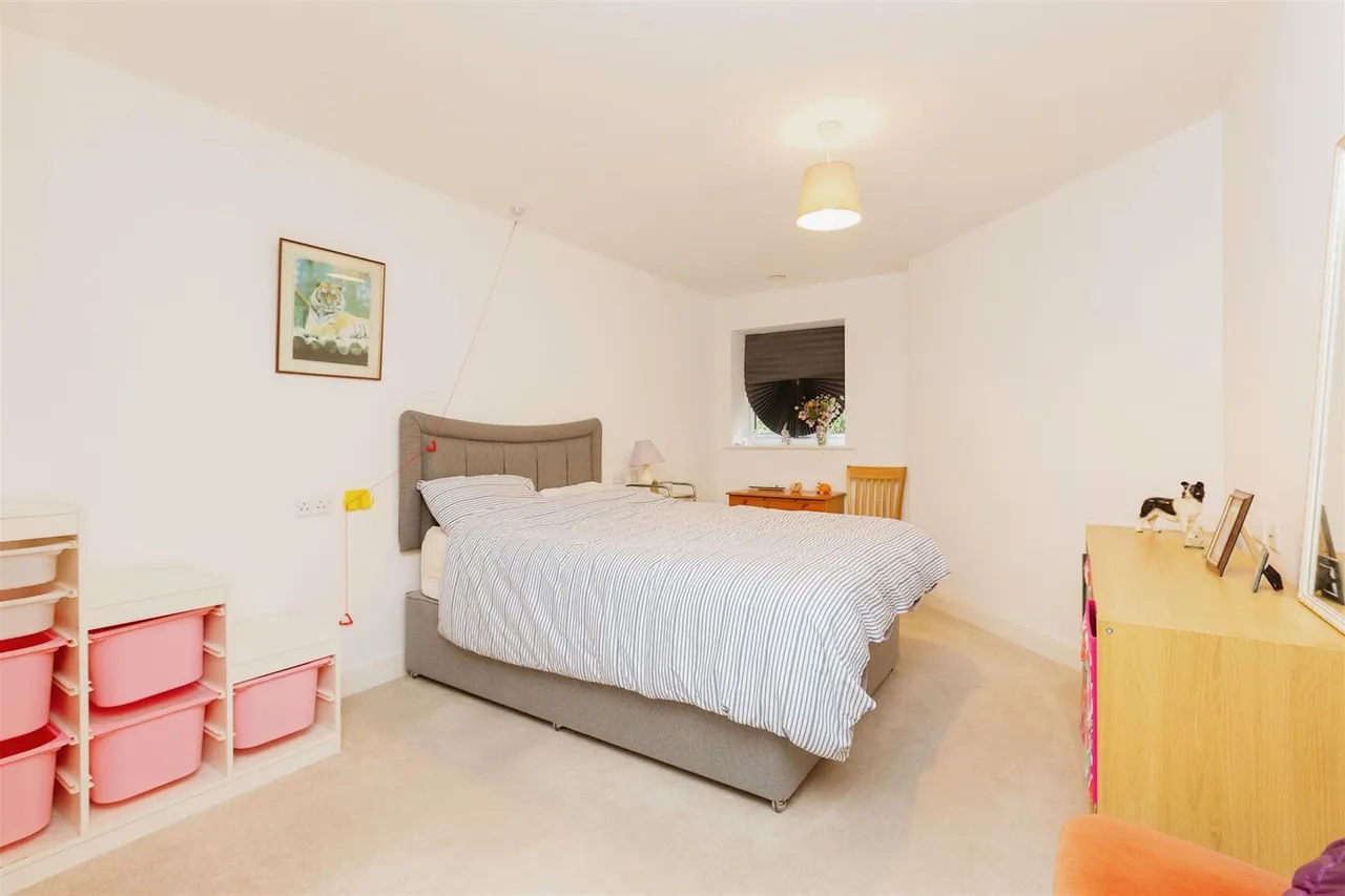 St. Giles Mews, Stony Stratford, MK11, photo 14