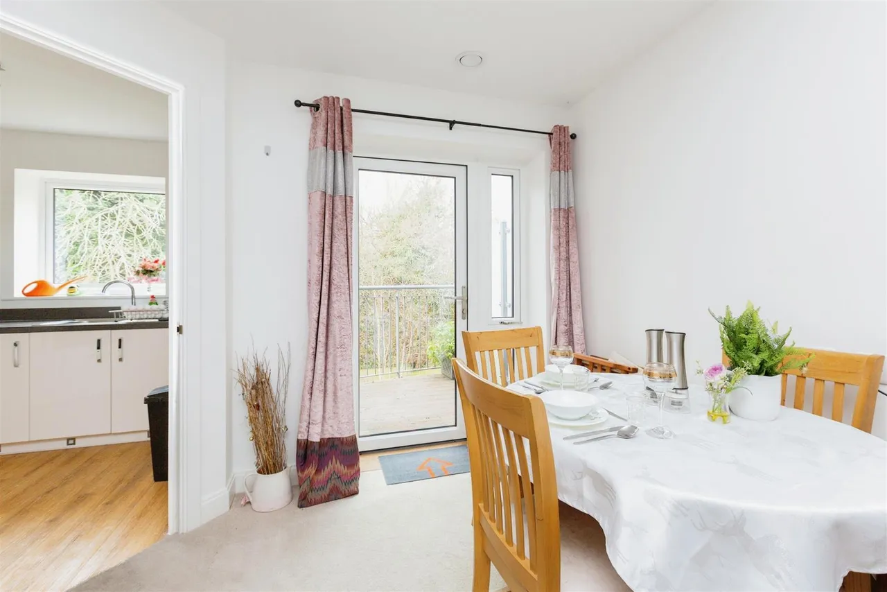 St. Giles Mews, Stony Stratford, MK11, photo 6