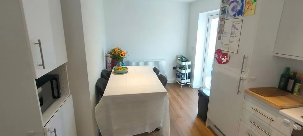 Maes Glyndwr, Wrexham, LL11, photo 9