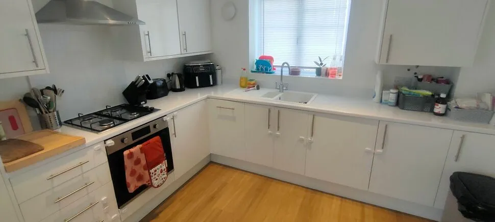 Maes Glyndwr, Wrexham, LL11, photo 8