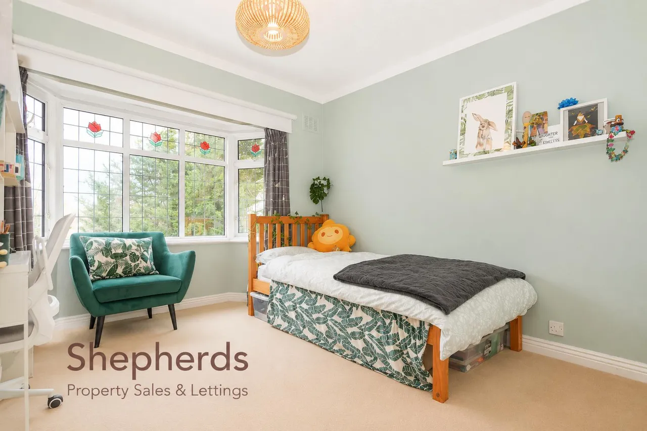 Holbeck Lane, Cheshunt, EN7, photo 18