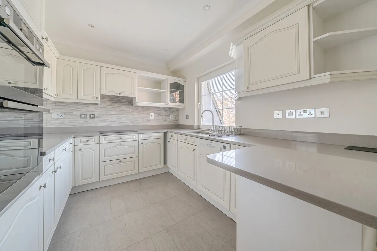 London Road, Ascot, SL5, photo 7