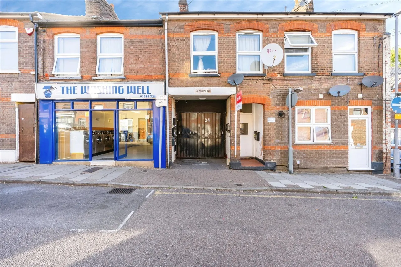 Ashton Road, Luton, Bedfordshire, LU1, photo 8
