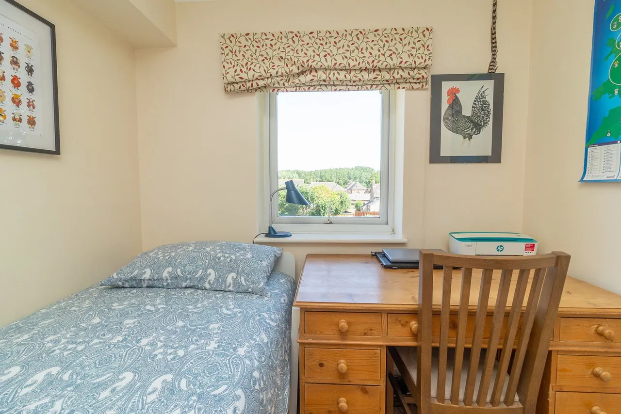 The Lindens, Towcester, NN12, photo 14