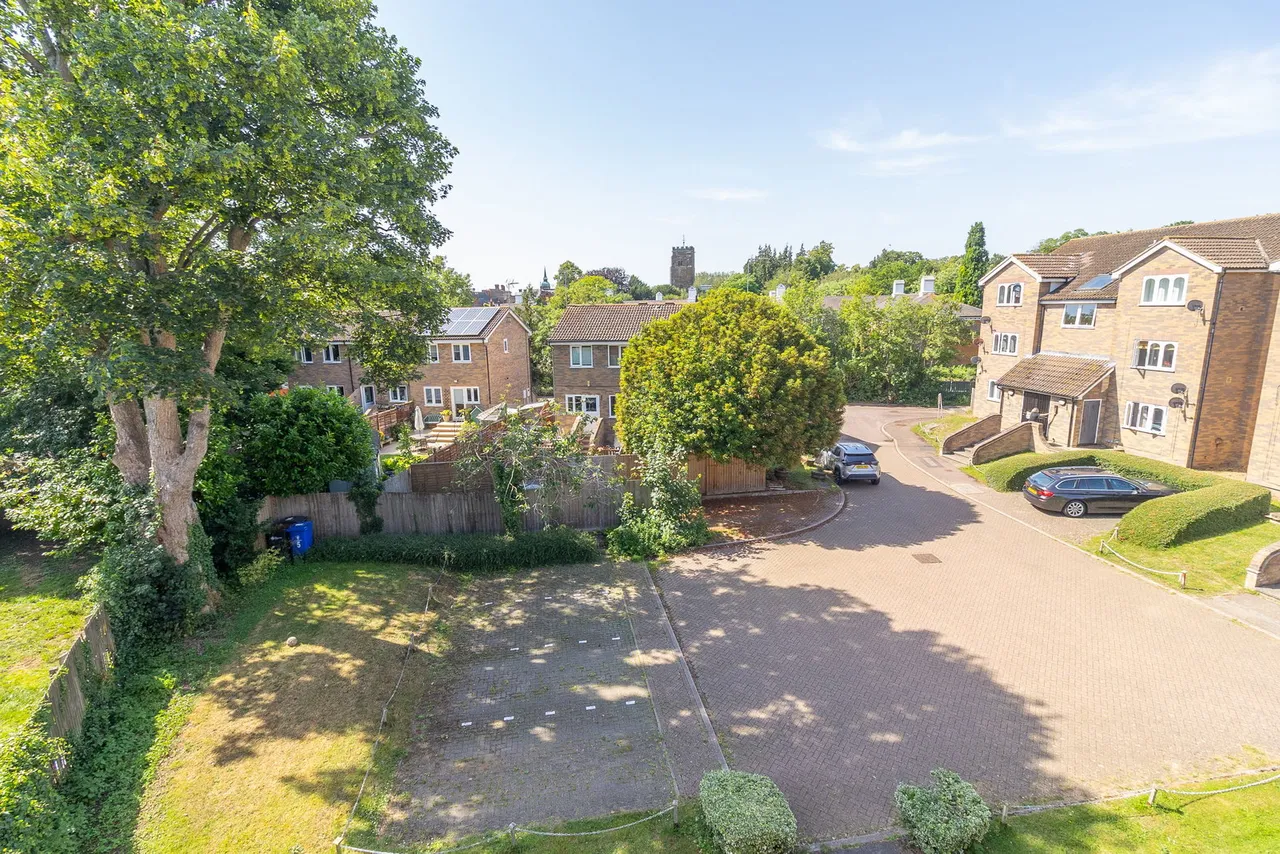2 bed flat for sale, The Lindens, Towcester, NN12