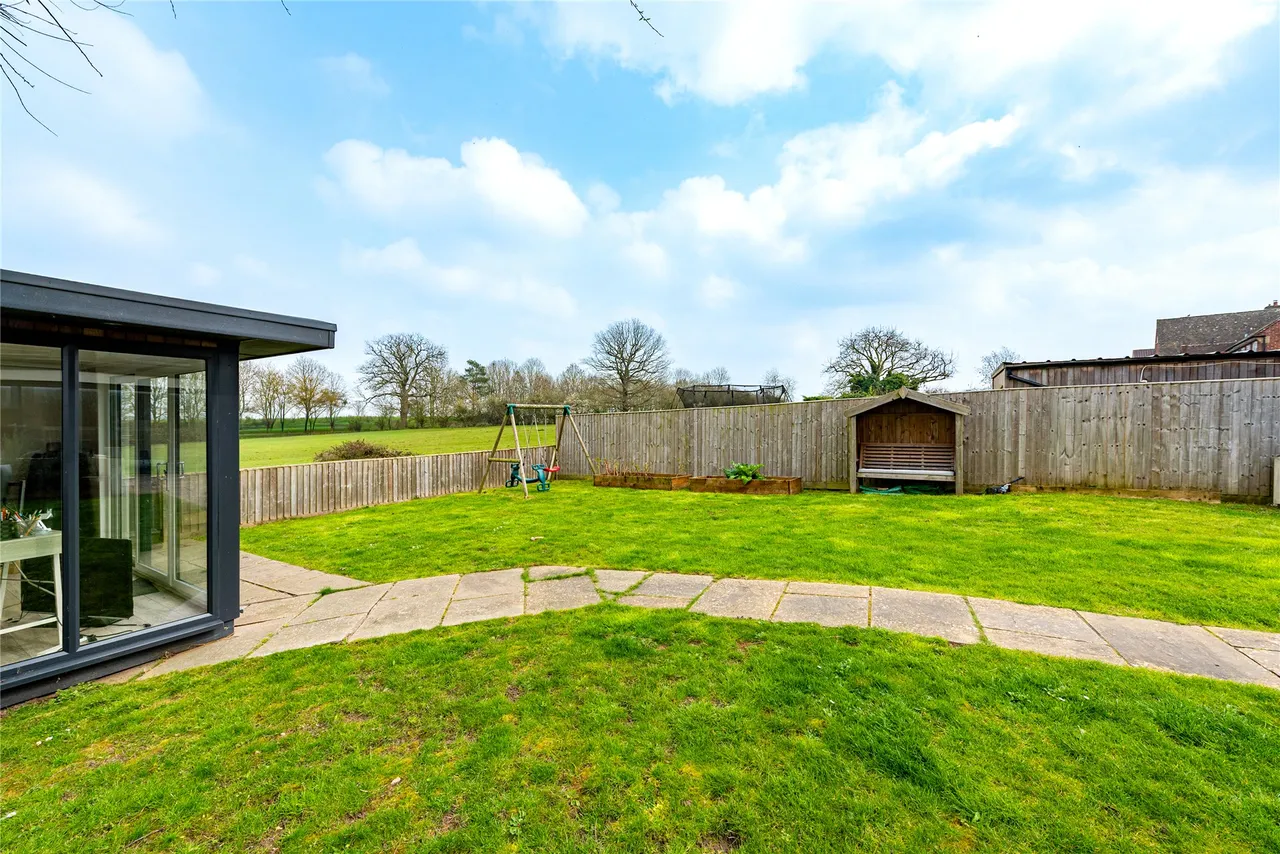 Winslow Road, Wingrave, HP22, photo 5