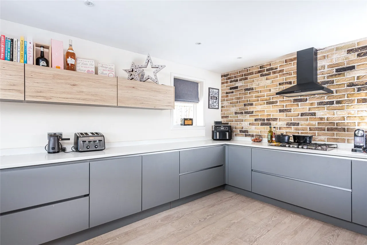 Winslow Road, Wingrave, HP22, photo 12