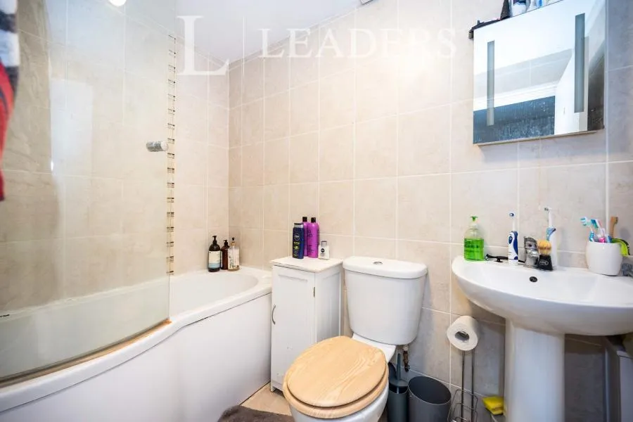 Alhambra Road, Southsea, PO4, photo 9