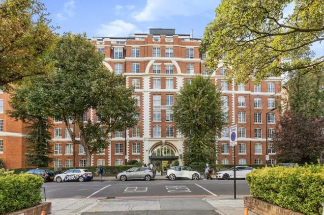 1 bed flat for sale — Grove End Road, London