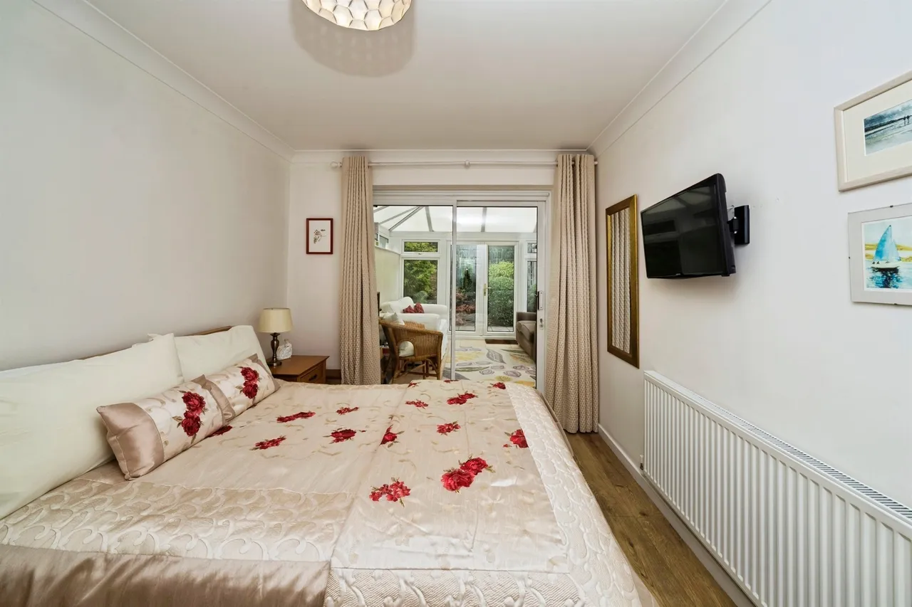 Allangate Close, Wirral, CH49, photo 11